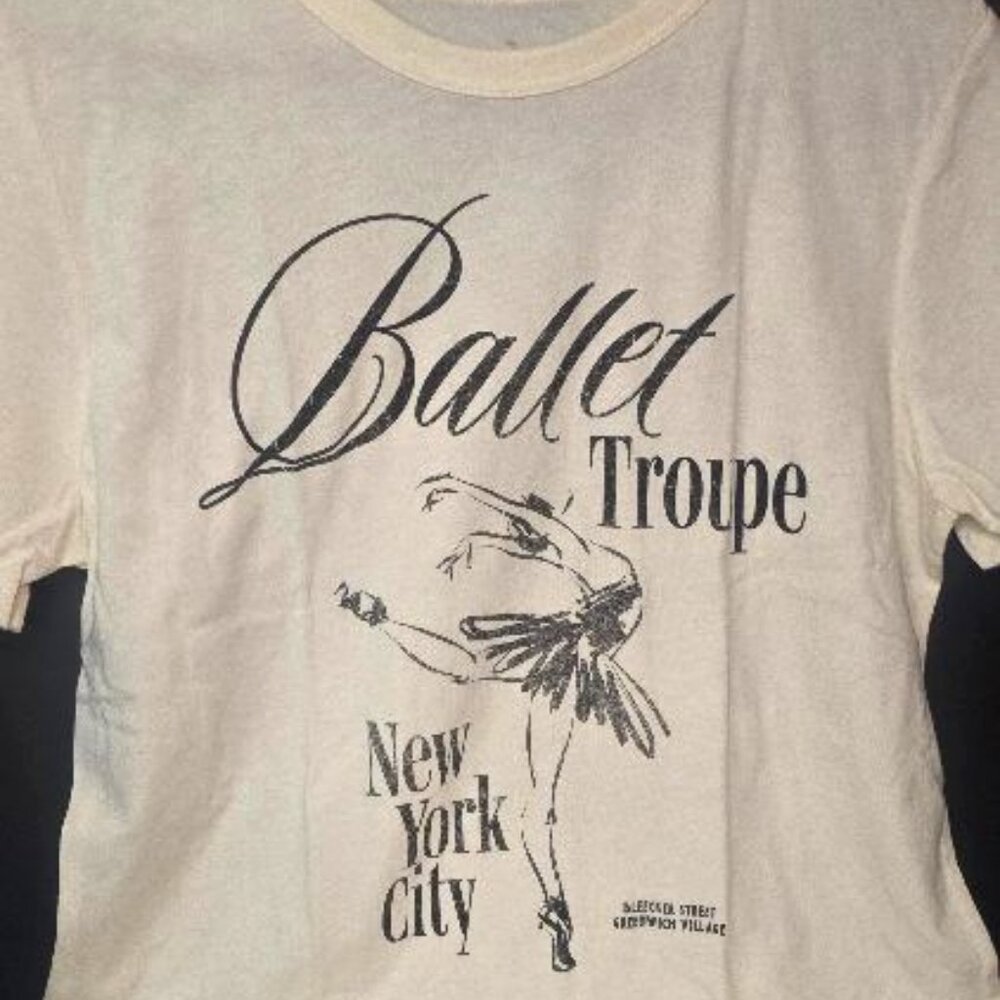 NWT Ballet Troupe New York City  t-Shirt-Small